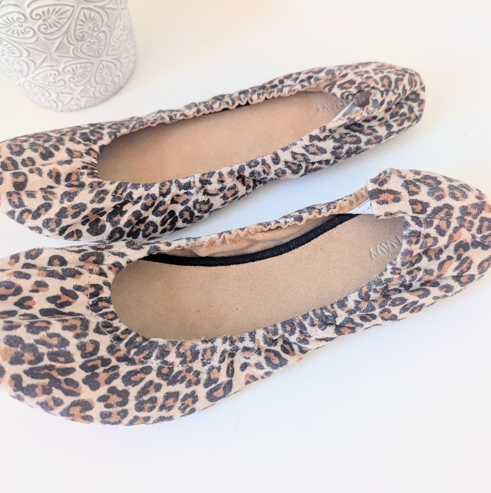 Leopard Flats Old Navy Size 8 - Picture 3 of 7